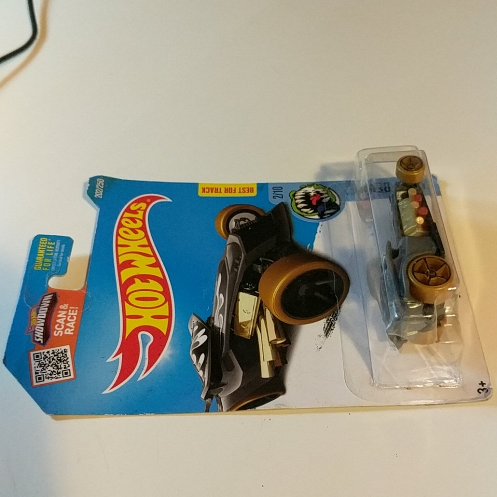 Hot Wheels Bad Rattitude - Picture 3 of 8